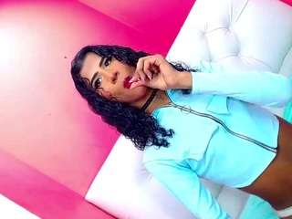 Sofiia-foxx nude on live sex chat