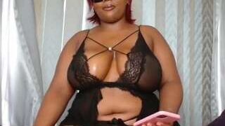 SpittingMermaid nude on live sex chat