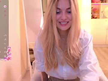 Vi. nude before webcam – Live Sex Chat
