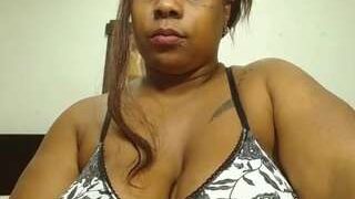 Chole12owens nude on live sex chat