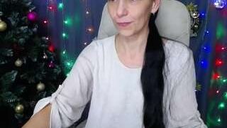 LiluGrants nude on live sex chat