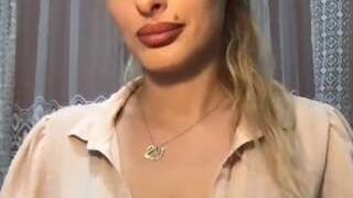 MarilynMagestic nude on live sex chat
