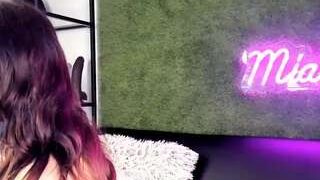 Miabeex nude on live sex chat