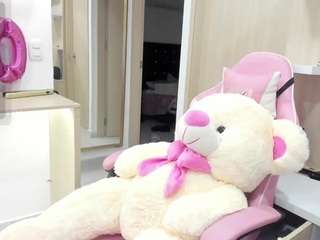 MiaParis22 nude on live sex chat