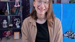 Milena nude on live sex chat