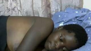 Queen-tasha nude on live sex chat
