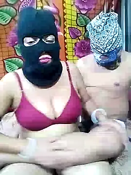 Soniya_cpl44 naked strip on webcam for live sex chat