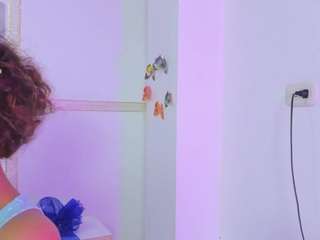 Tessa nude on live sex chat