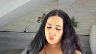 Emm-charm nude on live sex chat