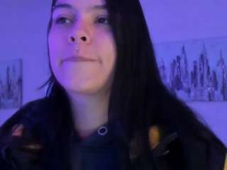 Kiki cam nude on live sex chat