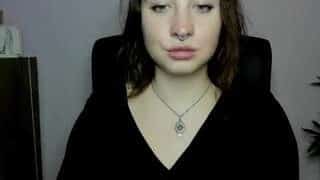 LisaCrystal nude on live sex chat
