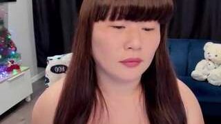 Lisameoww nude on live sex chat