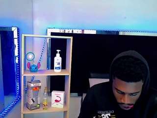 Mark-Dayt nude on live sex chat