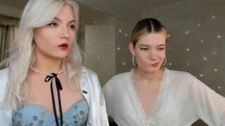 Mona and Malda nude on live sex chat