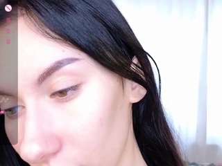 Nicole-Walace nude on live sex chat