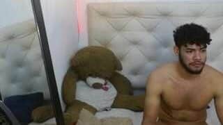 Niko-blake nude on live sex chat