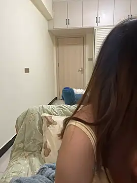 xiaomimi985 naked strip on webcam for live sex chat