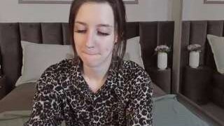 AnoraMadison nude on live sex chat