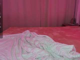 ChelsyBerry nude on live sex chat