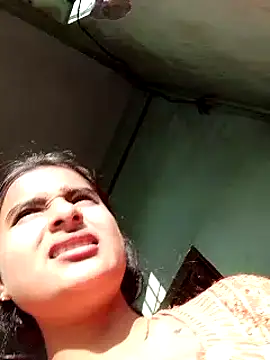 Cute-Nilam naked strip on webcam for live sex chat