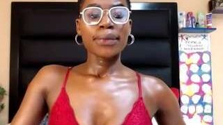DorisDoll15 nude on live sex chat