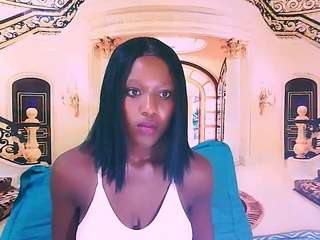 EbonySmokey nude on live sex chat