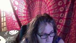 Ireallysquirt nude on live sex chat