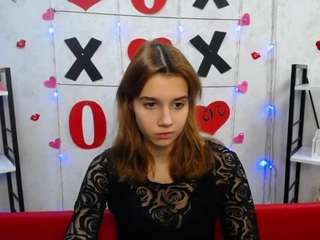 LettyCurly nude on live sex chat