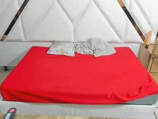 MajaAndHugo nude on live sex chat
