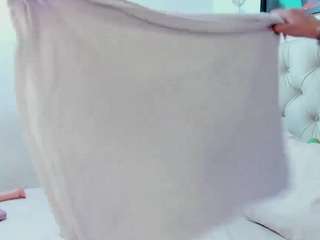 NayaWayne nude on live sex chat