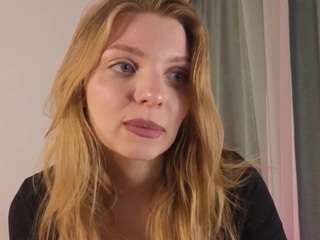 RexellaBestwick nude on live sex chat