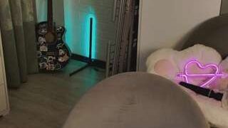 ValBae nude on live sex chat