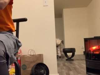 WeberShnake nude on live sex chat