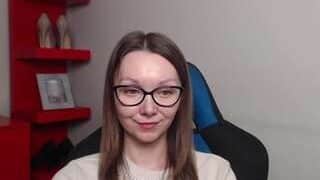 ZoeXox nude on live sex chat