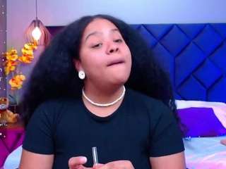 Aisha Evans nude on live sex chat