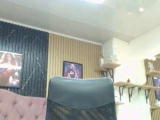 BARBIE-BROWN nude on live sex chat