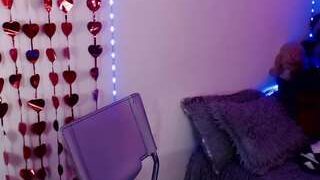 Belatriz nude on live sex chat