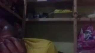 Blackbeuty nude on live sex chat