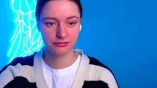FoxyCamilla nude on live sex chat
