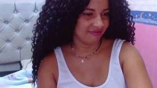 Helena-scots nude on live sex chat