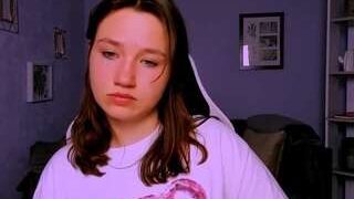 Helli-belli nude on live sex chat