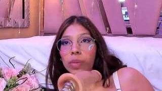 Luna nude on live sex chat