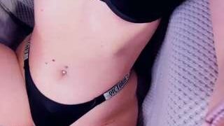 LynneHamlet nude on live sex chat