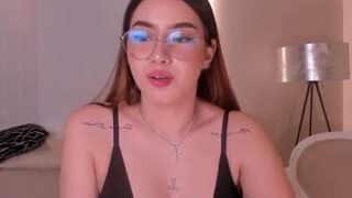 MaddisonCollins nude on live sex chat
