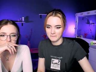 Mari-bless nude on live sex chat