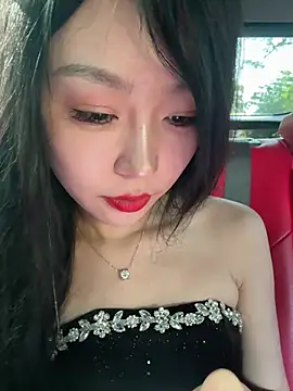 MichelleTong naked strip on webcam for live sex chat