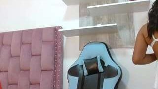 Roxy-Stone1 nude on live sex chat