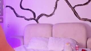 Sarah Castro nude on live sex chat