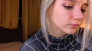 Saramore nude on live sex chat