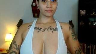 Toothyy nude on live sex chat